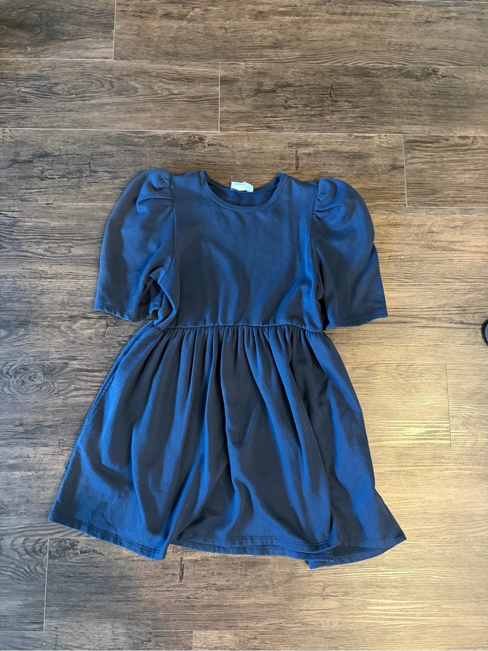Treasure & Bond Navy Puff-Sleeve Casual Dress